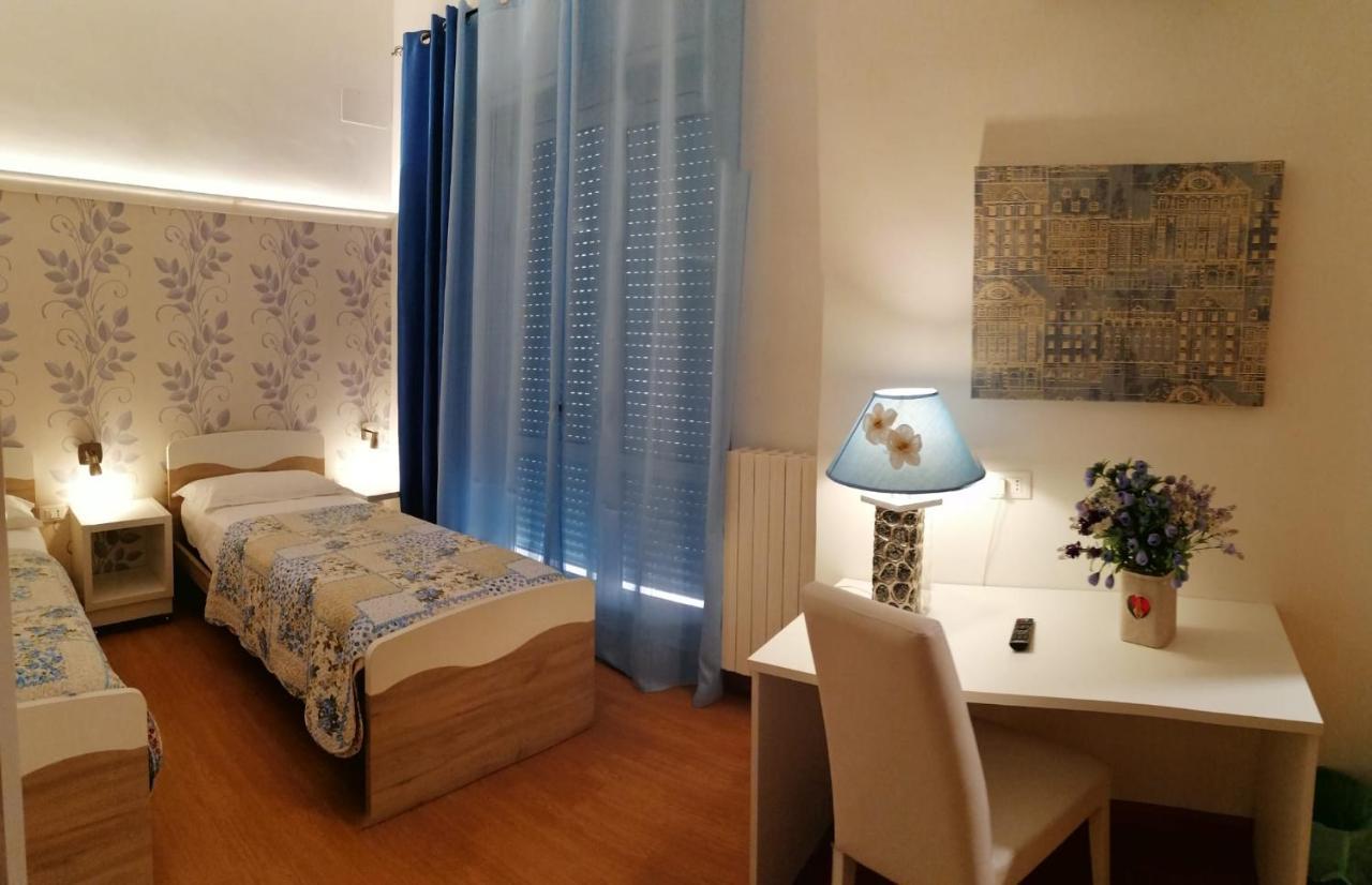 B&B Abatjour - Ambiente Sanificato - Test Antilegionella Assolto Foggia Exterior foto