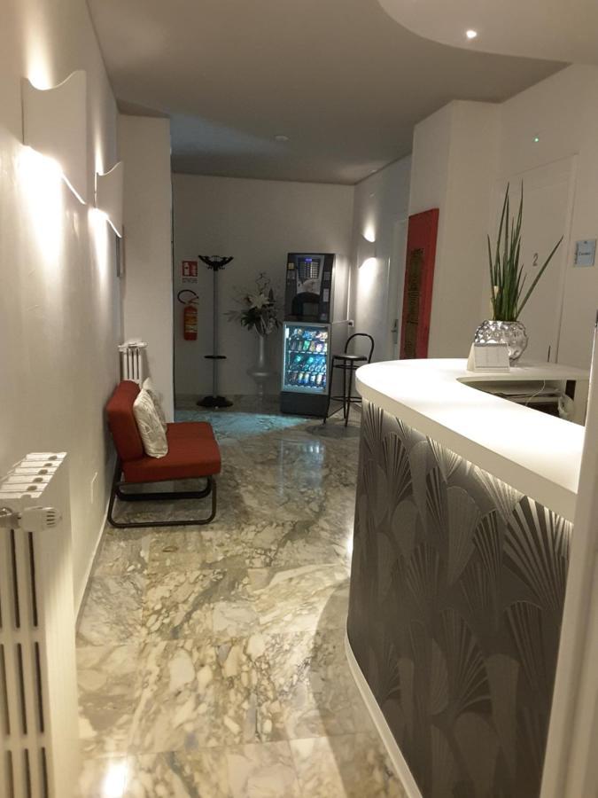 B&B Abatjour - Ambiente Sanificato - Test Antilegionella Assolto Foggia Exterior foto