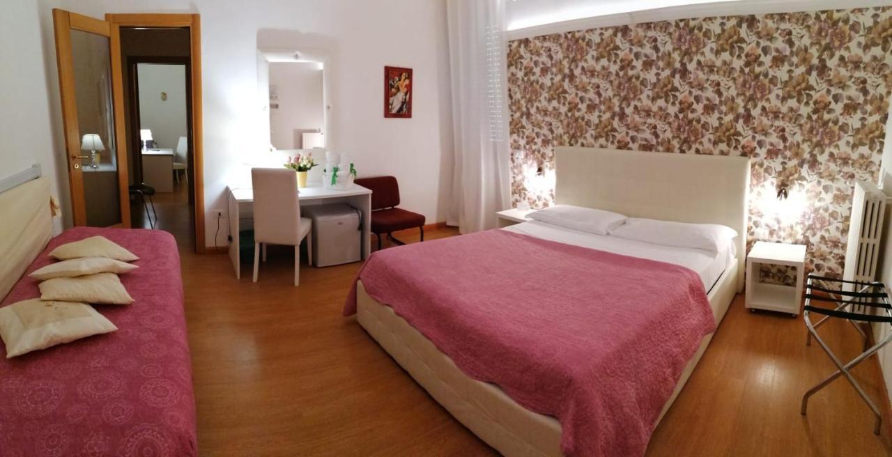 B&B Abatjour - Ambiente Sanificato - Test Antilegionella Assolto Foggia Exterior foto